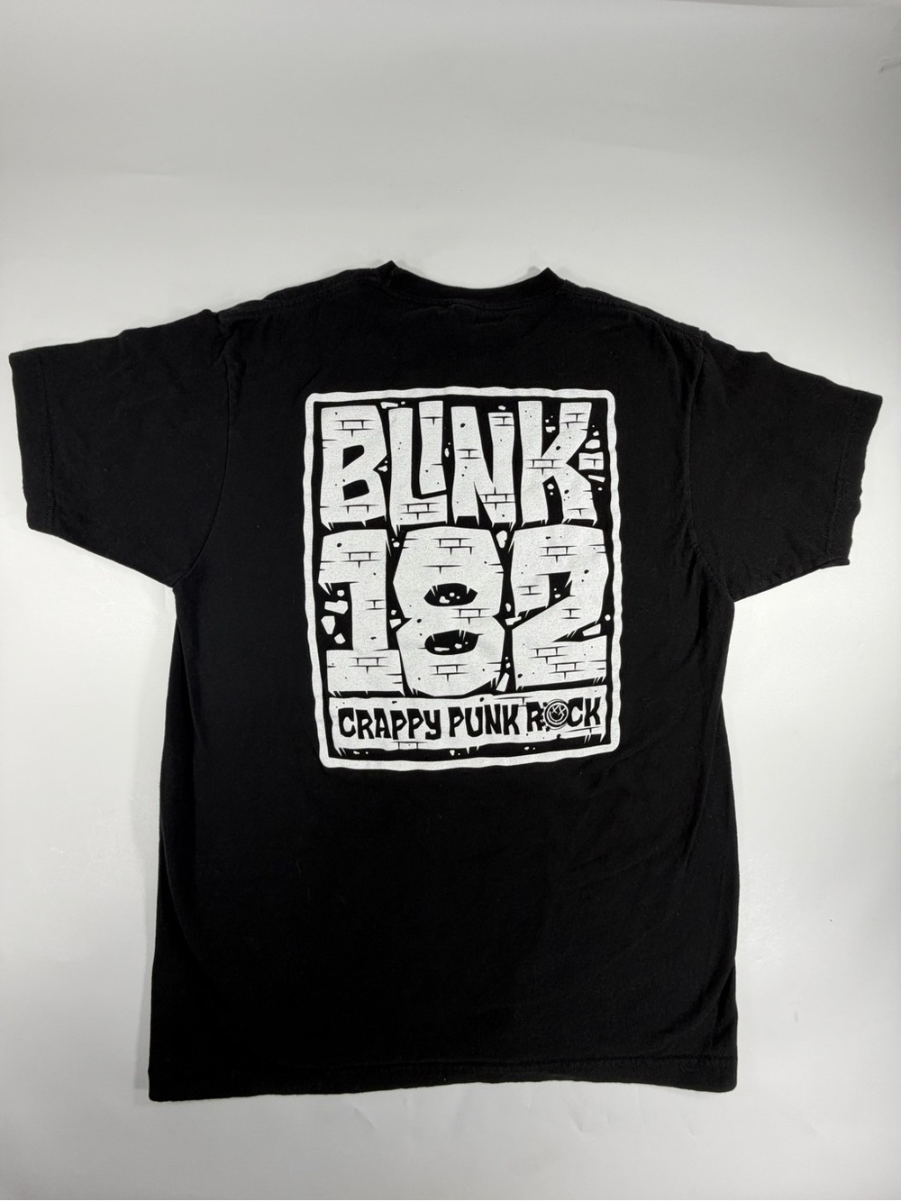 Blink-182 Band Graphic T-Shirt Crappy Punk Rock Black Tee Men’s Large